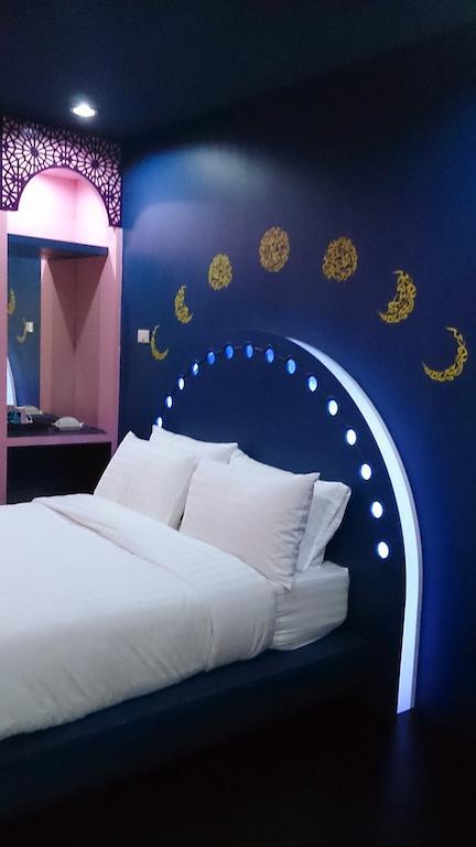 De Ja Moon Hostel Chiang Mai Esterno foto