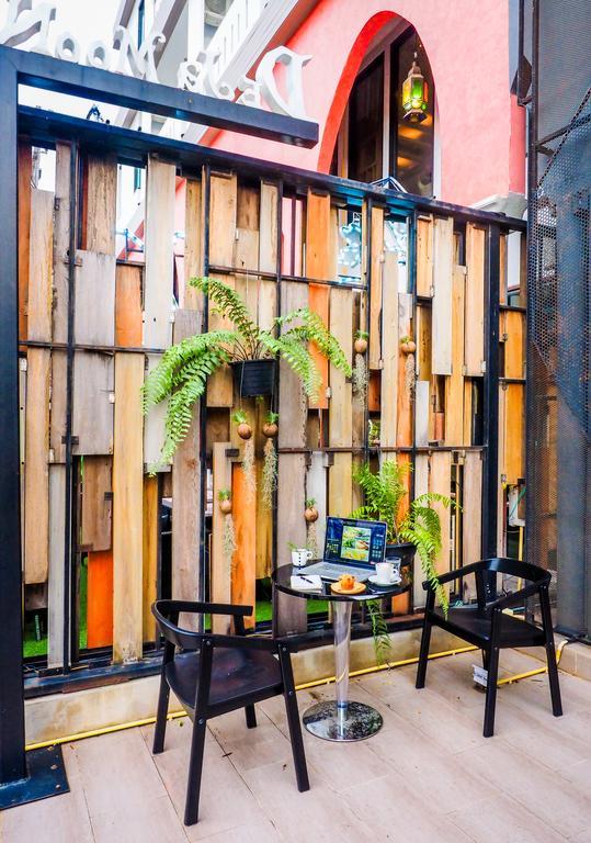 De Ja Moon Hostel Chiang Mai Esterno foto