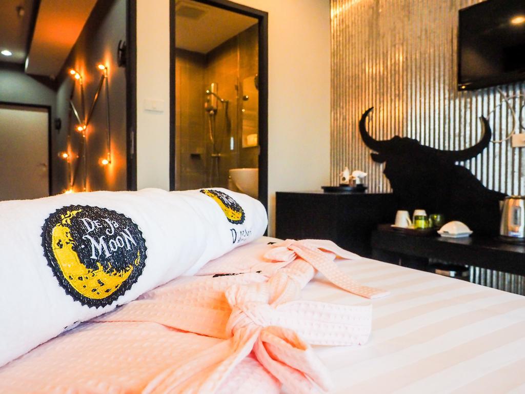 De Ja Moon Hostel Chiang Mai Esterno foto