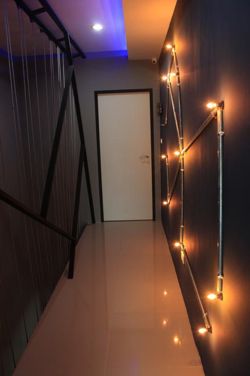 De Ja Moon Hostel Chiang Mai Esterno foto